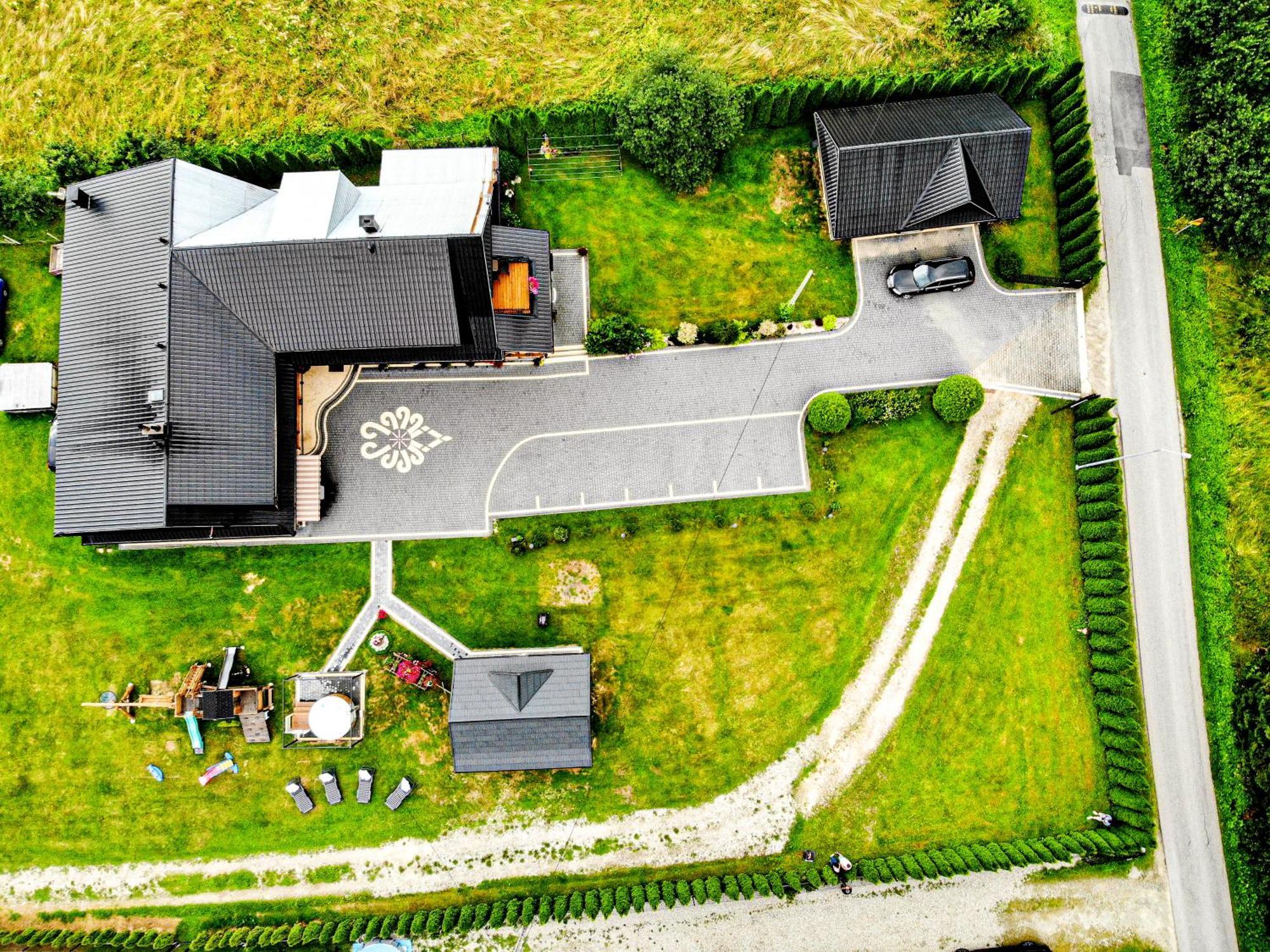 Gosciniec Kukulka Z Jacuzzi Acomodação com café da manhã Zakopane Exterior foto