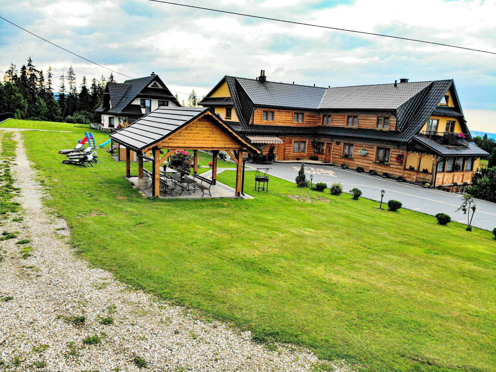 Gosciniec Kukulka Z Jacuzzi Acomodação com café da manhã Zakopane Exterior foto